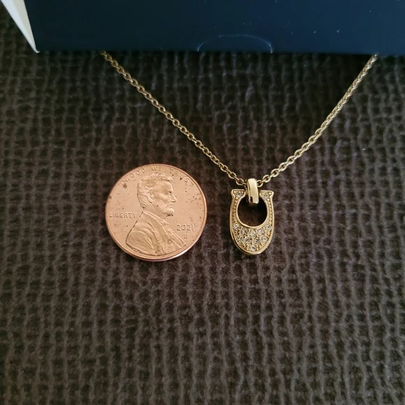 Coach Gold💛 Signature🖋 C Pendant Necklace - NIB - Picture 6 of 15